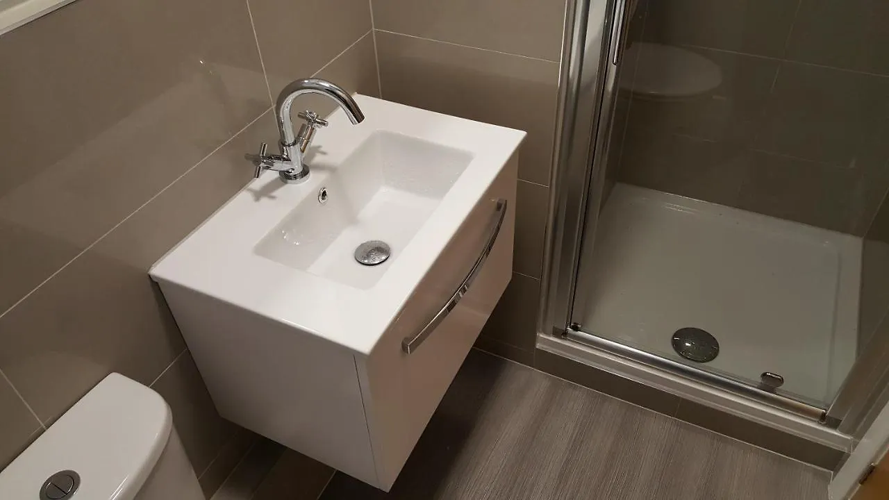 Waverley Park Apartment Edinburgh 0*,  United Kingdom